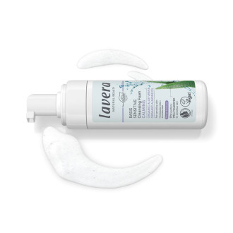 lavera Basis Sensitiv Čistiaca pleťová pena 150 ml